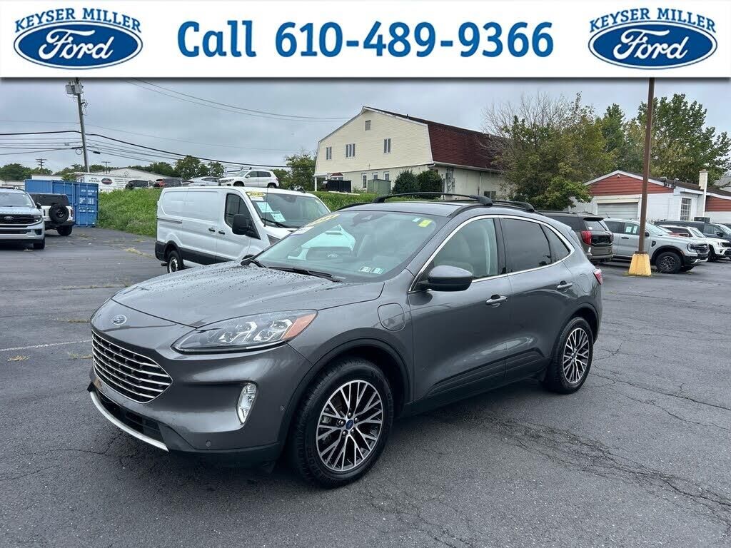 2021 Ford Escape Plug-In Hybrid Titanium — photo 1 of 1