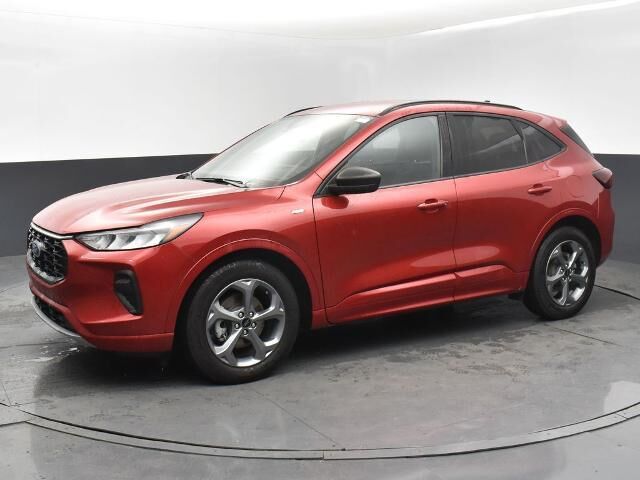 2024 Ford Escape ST-Line — photo 1 of 5
