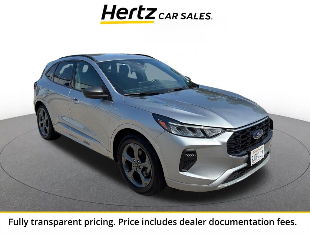 2024 Ford Escape ST-Line — photo 1 of 1