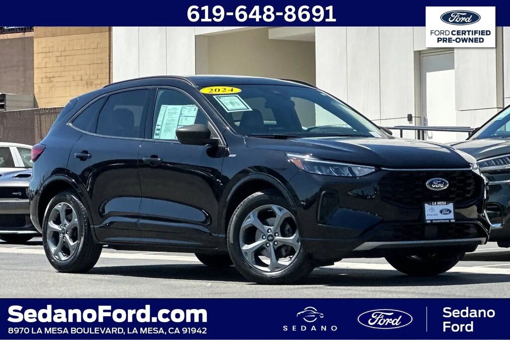 2024 Ford Escape ST-Line — photo 1 of 13