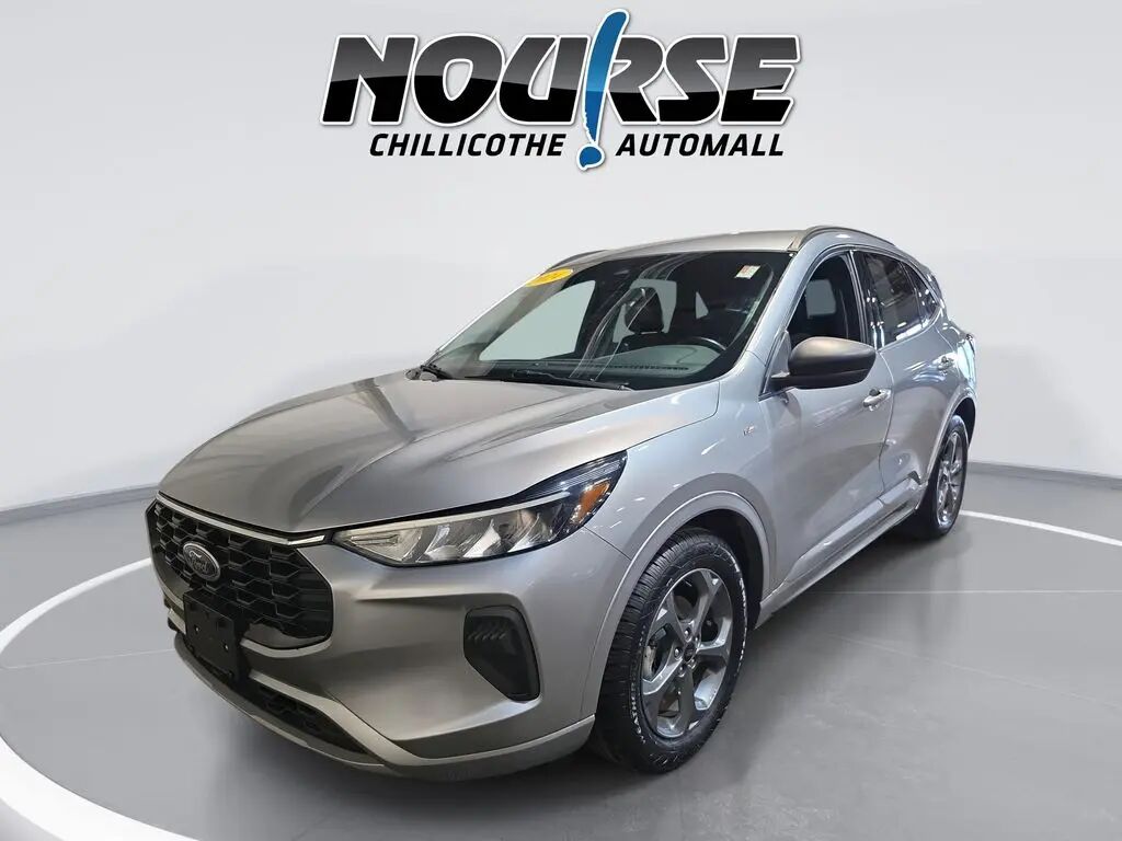 2024 Ford Escape ST-Line — photo 1 of 13