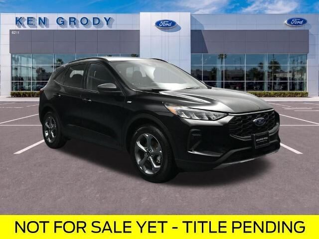2025 Ford Escape ST-Line