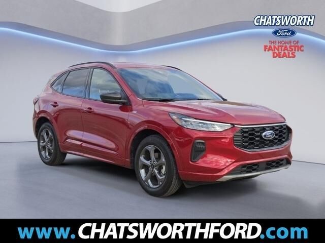 2024 Ford Escape ST-Line — photo 1 of 13