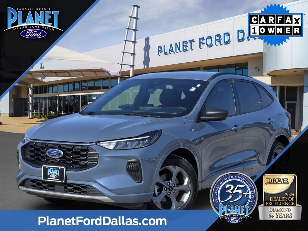 2024 Ford Escape ST-Line — photo 1 of 13