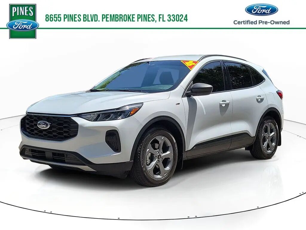 2025 Ford Escape ST-Line — photo 1 of 13