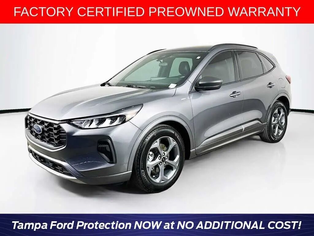 2023 Ford Escape ST-Line — photo 1 of 13