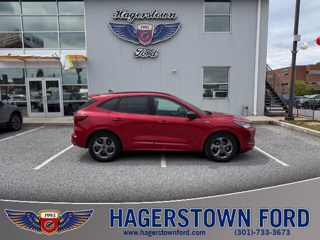 2023 Ford Escape ST-Line