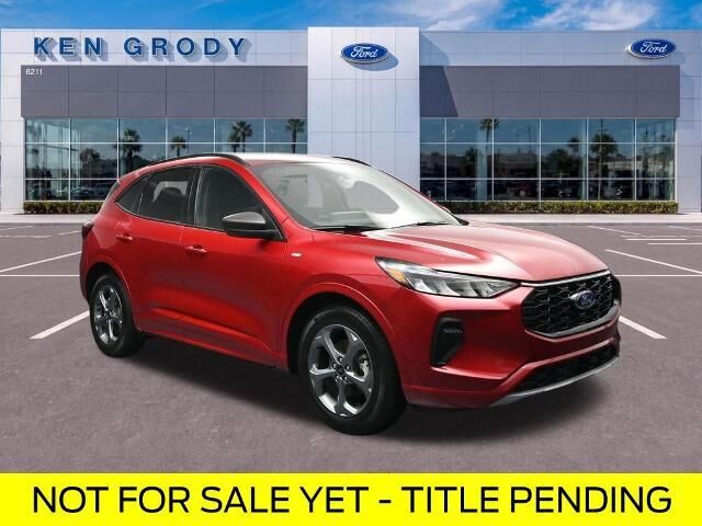 2023 Ford Escape ST-Line