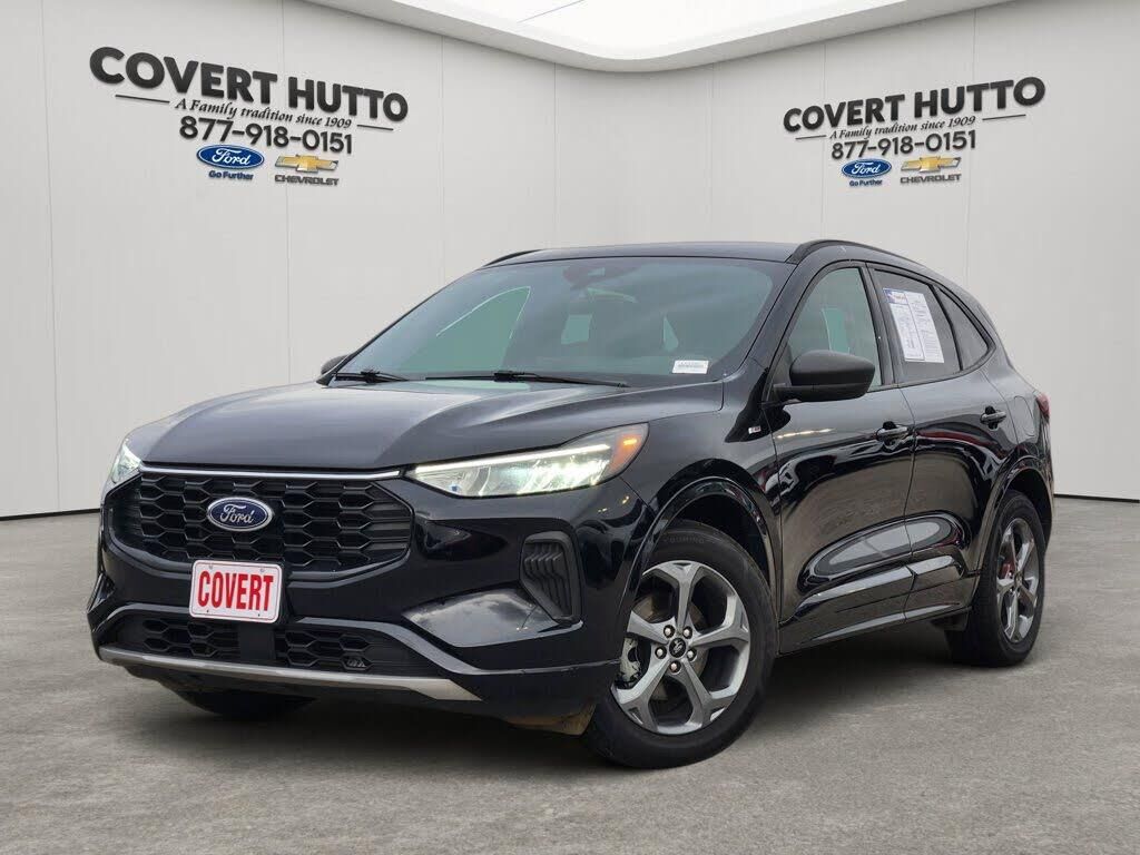 2024 Ford Escape ST-Line — photo 1 of 1