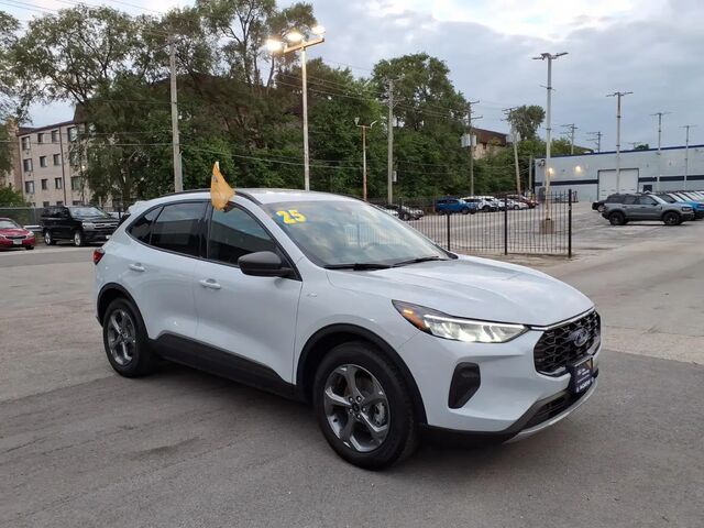 2025 Ford Escape ST-Line