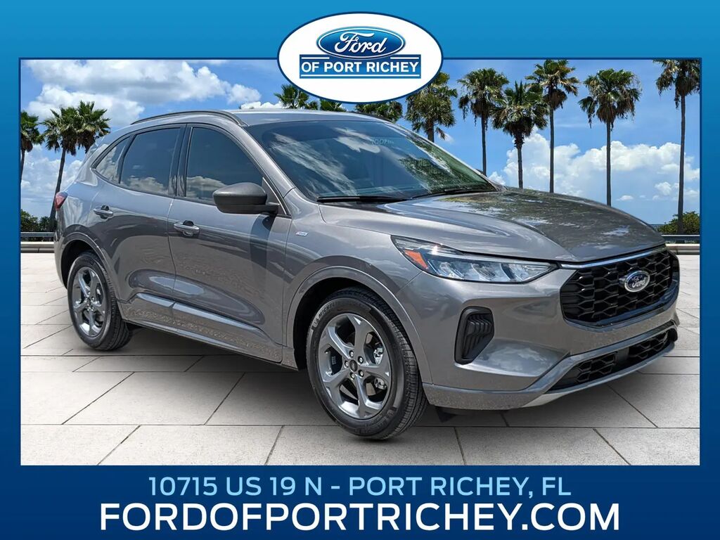 2023 Ford Escape ST-Line — photo 1 of 13