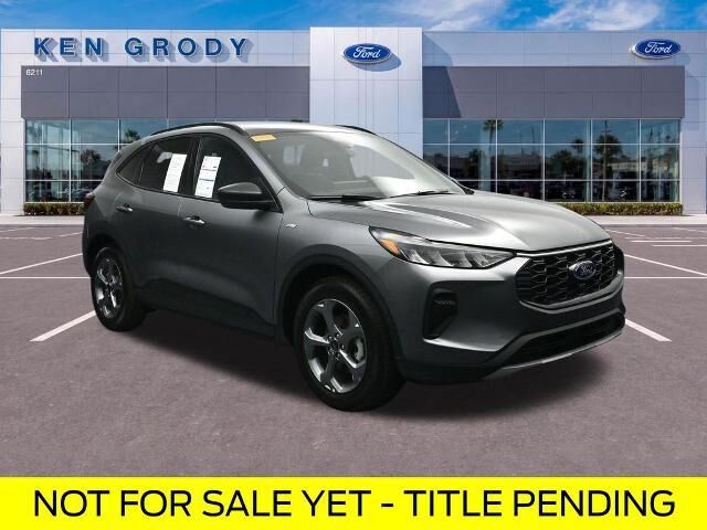 2025 Ford Escape ST-Line