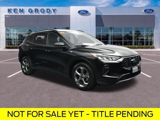2023 Ford Escape ST-Line