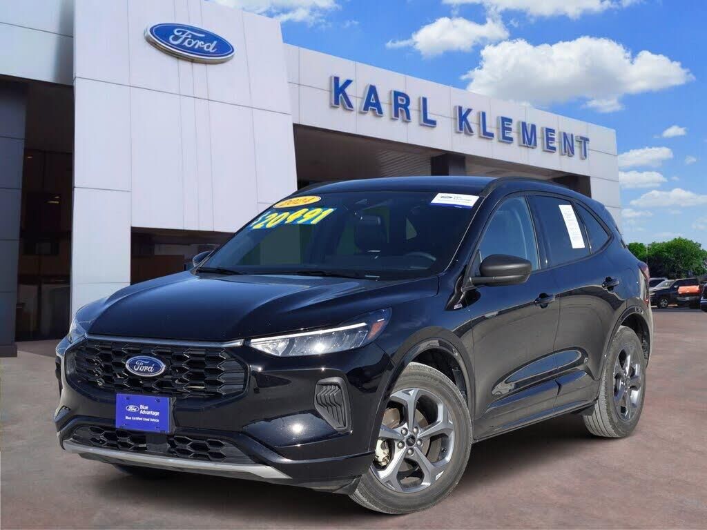 2024 Ford Escape ST-Line — photo 1 of 1