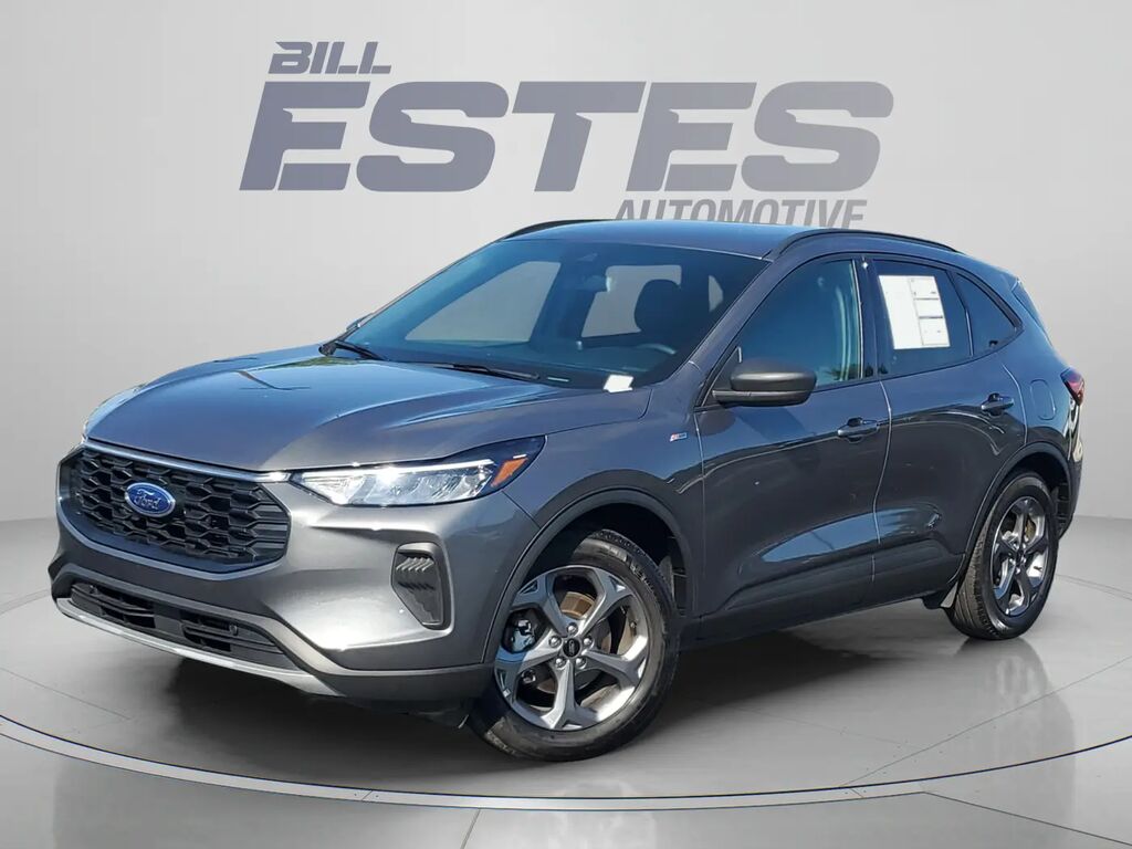 2025 Ford Escape ST-Line — photo 1 of 13