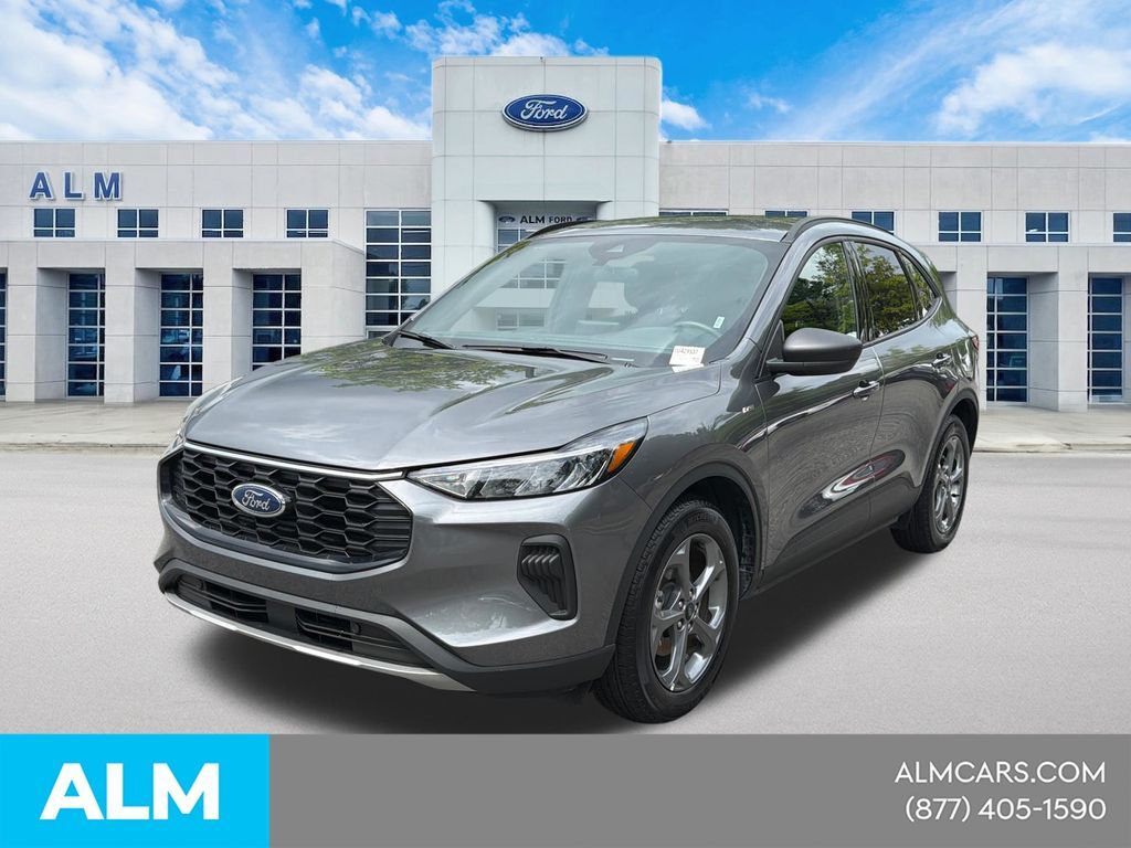 2026 Ford Escape ST-Line — photo 1 of 13