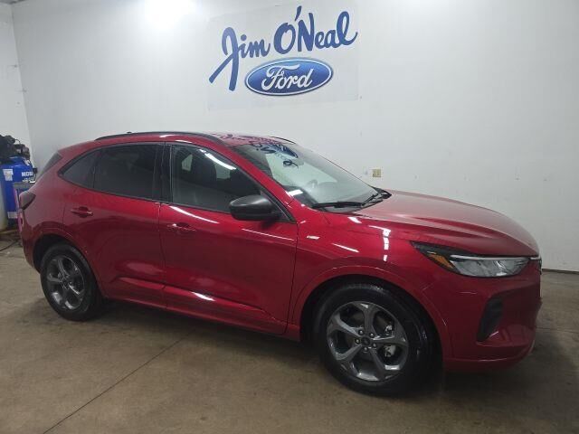 2023 Ford Escape Hybrid ST-Line