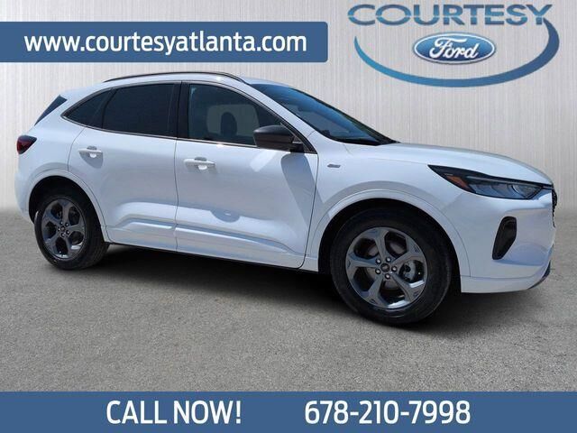 2023 Ford Escape Hybrid ST-Line