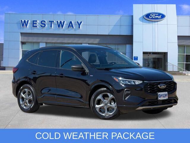 2023 Ford Escape Hybrid ST-Line