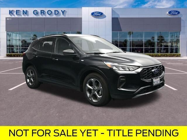 2023 Ford Escape Hybrid ST-Line