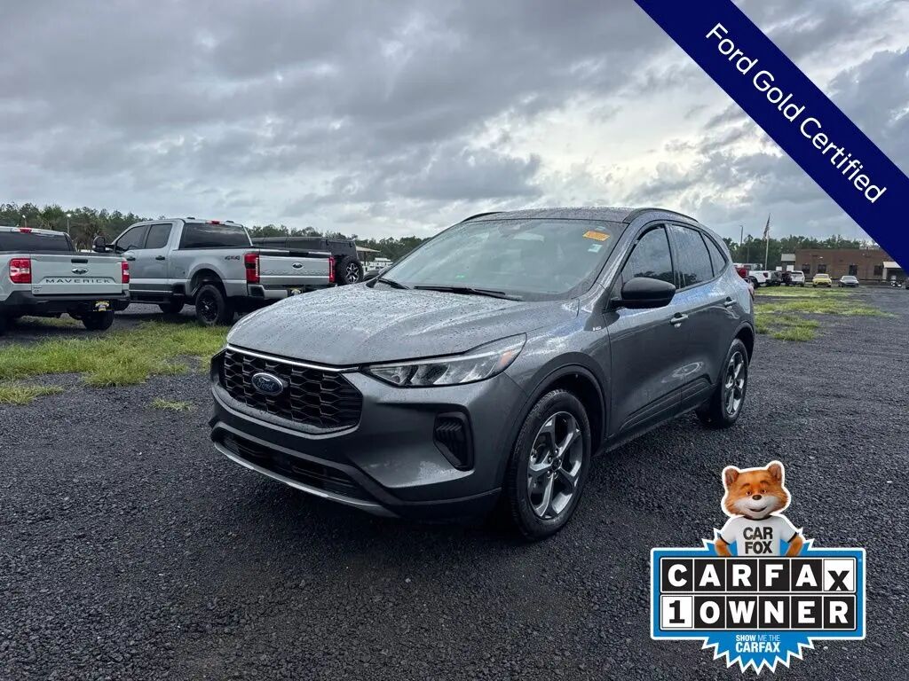 2025 Ford Escape Hybrid ST-Line — photo 1 of 11