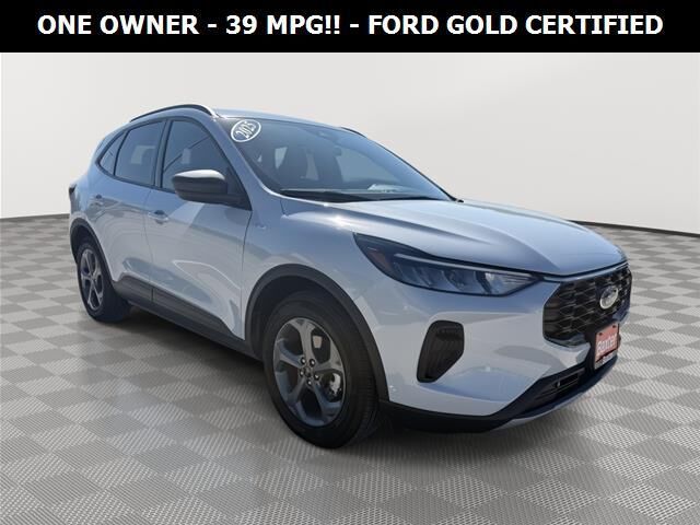 2025 Ford Escape Hybrid ST-Line