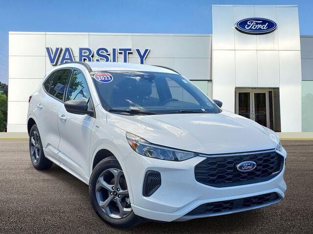 2023 Ford Escape Hybrid ST-Line