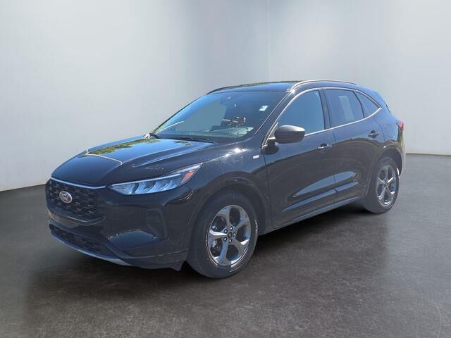 2023 Ford Escape Hybrid ST-Line