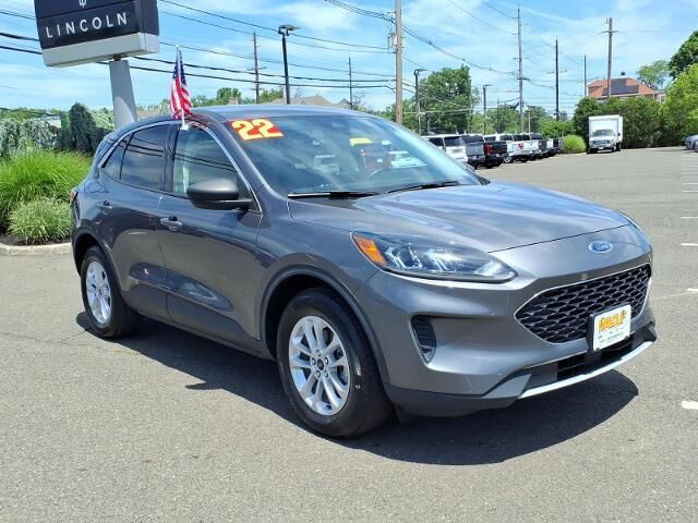 2022 Ford Escape Hybrid SE