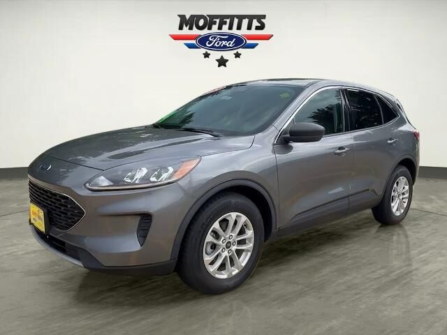 2022 Ford Escape Hybrid SE