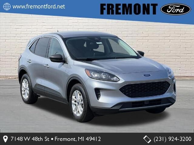 2022 Ford Escape Hybrid SE