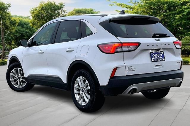 2022 Ford Escape Hybrid SE