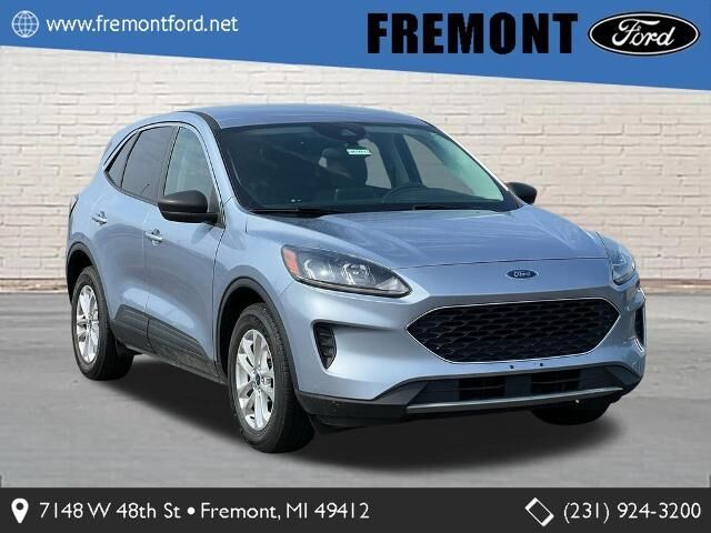 2022 Ford Escape Hybrid SE