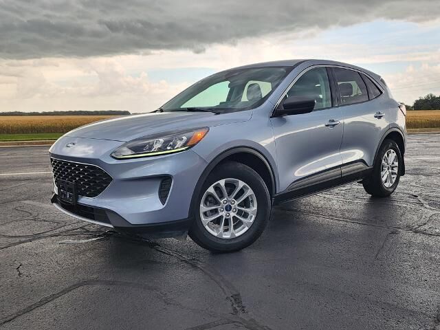 2022 Ford Escape Hybrid SE