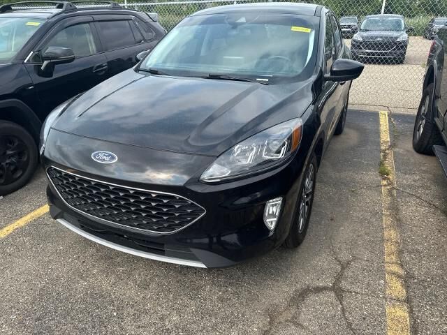 2022 Ford Escape Hybrid SEL