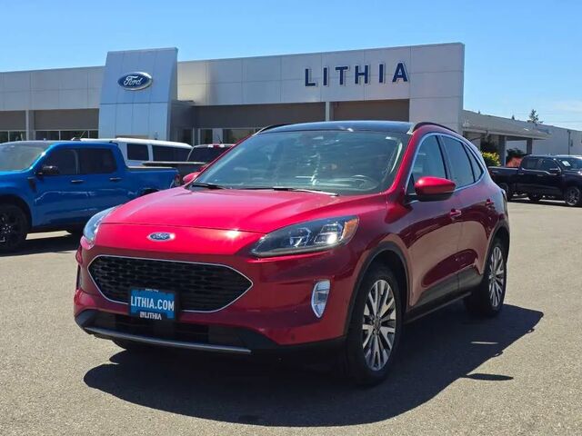 2020 Ford Escape Hybrid Titanium