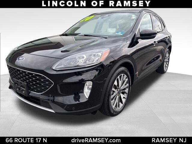 2020 Ford Escape Hybrid Titanium