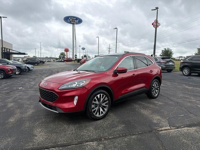 2020 Ford Escape Hybrid Titanium