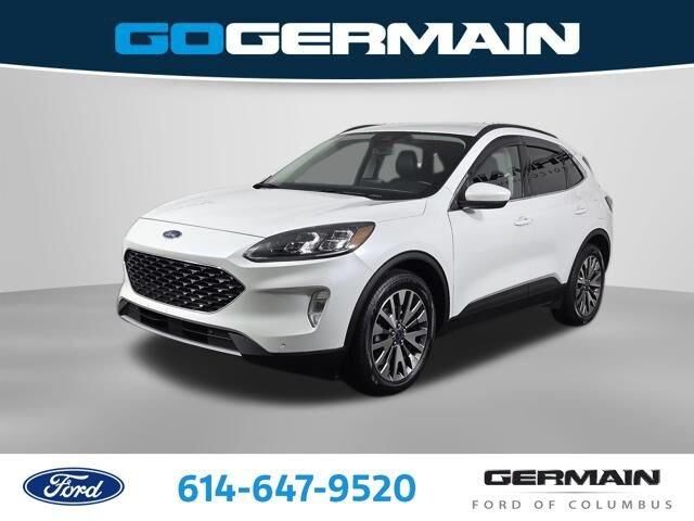 2022 Ford Escape Hybrid Titanium