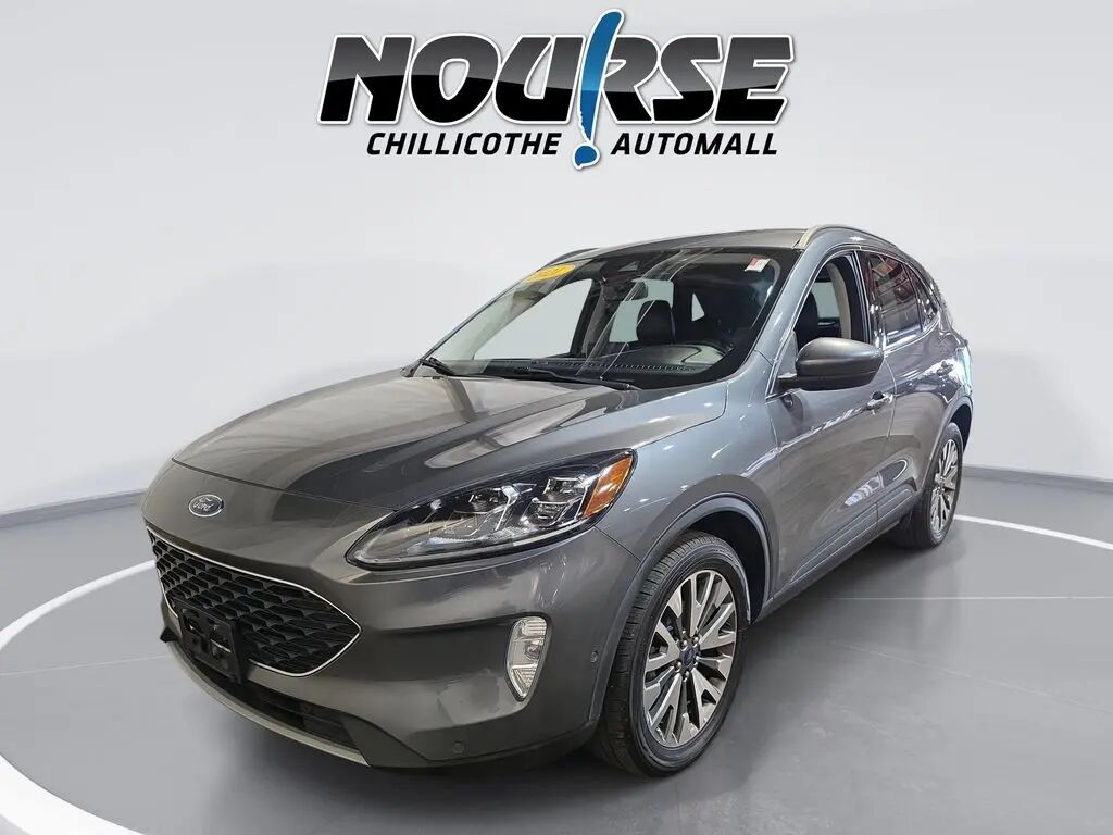 2021 Ford Escape Hybrid Titanium — photo 1 of 13