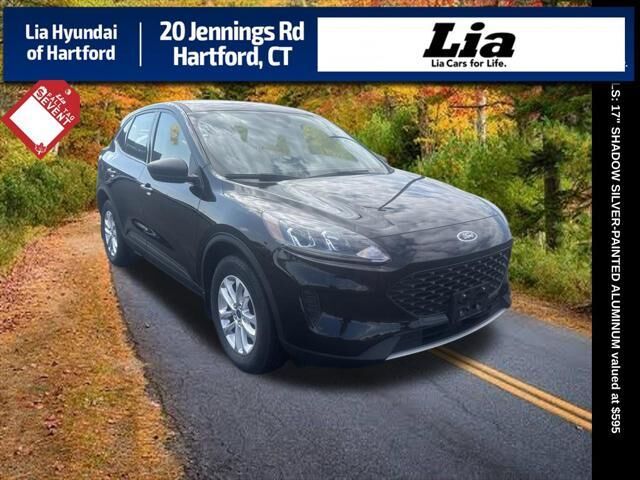 2022 Ford Escape S — photo 1 of 13