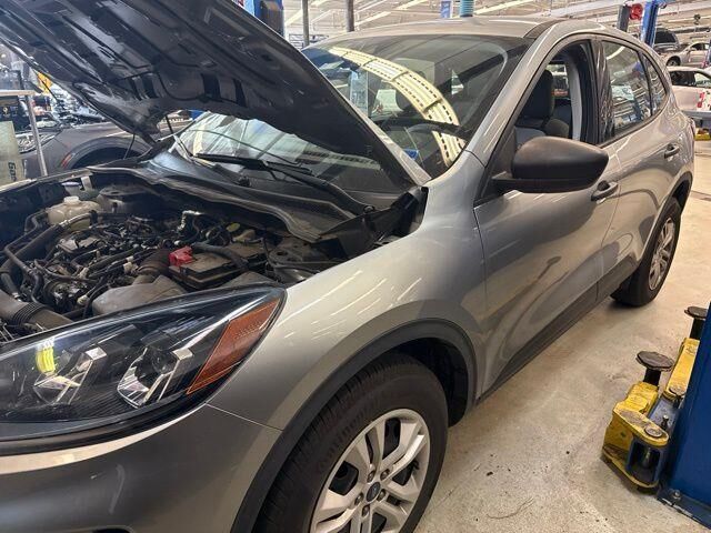 2022 Ford Escape S — photo 1 of 13