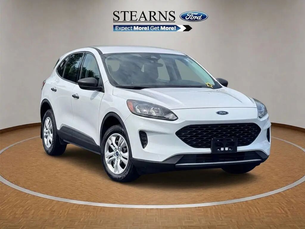 2022 Ford Escape S — photo 1 of 13