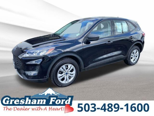 2022 Ford Escape S — photo 1 of 7