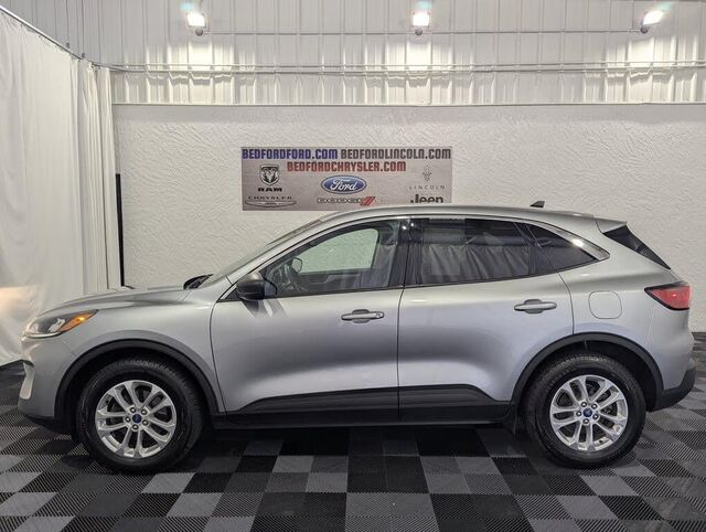 2022 Ford Escape SE — photo 1 of 1