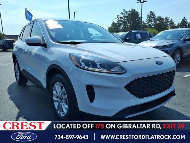 2020 Ford Escape SE