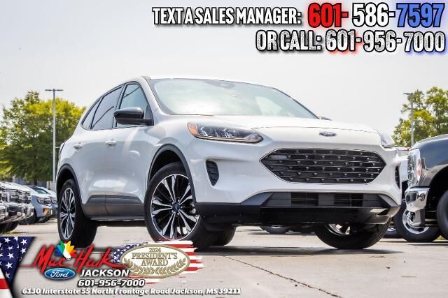 2022 Ford Escape SE