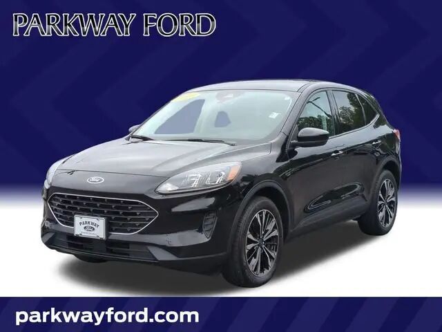 2022 Ford Escape SE — photo 1 of 13