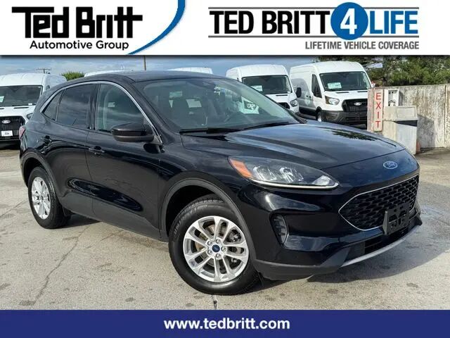 2020 Ford Escape SE