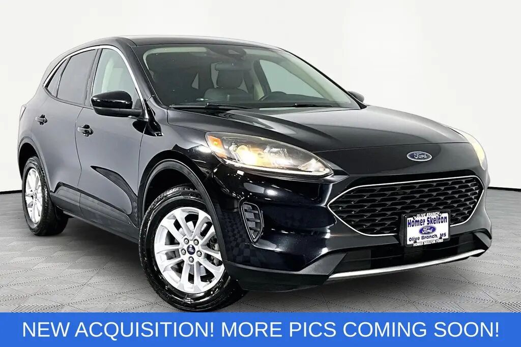 2020 Ford Escape SE — photo 1 of 13